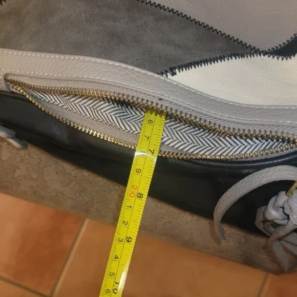 Steve Madden Black White and Gray large purse - Picture 11 of 12